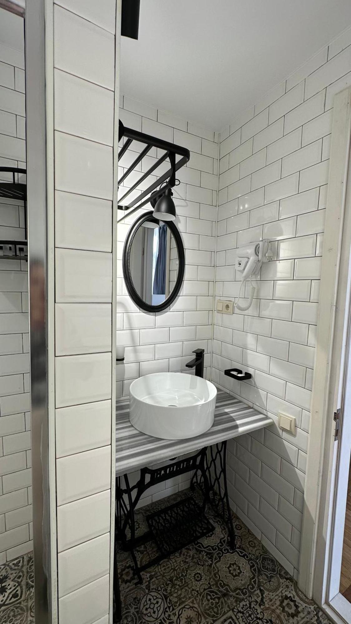 Hotel Ticiani 13 Kutaisi Luaran gambar