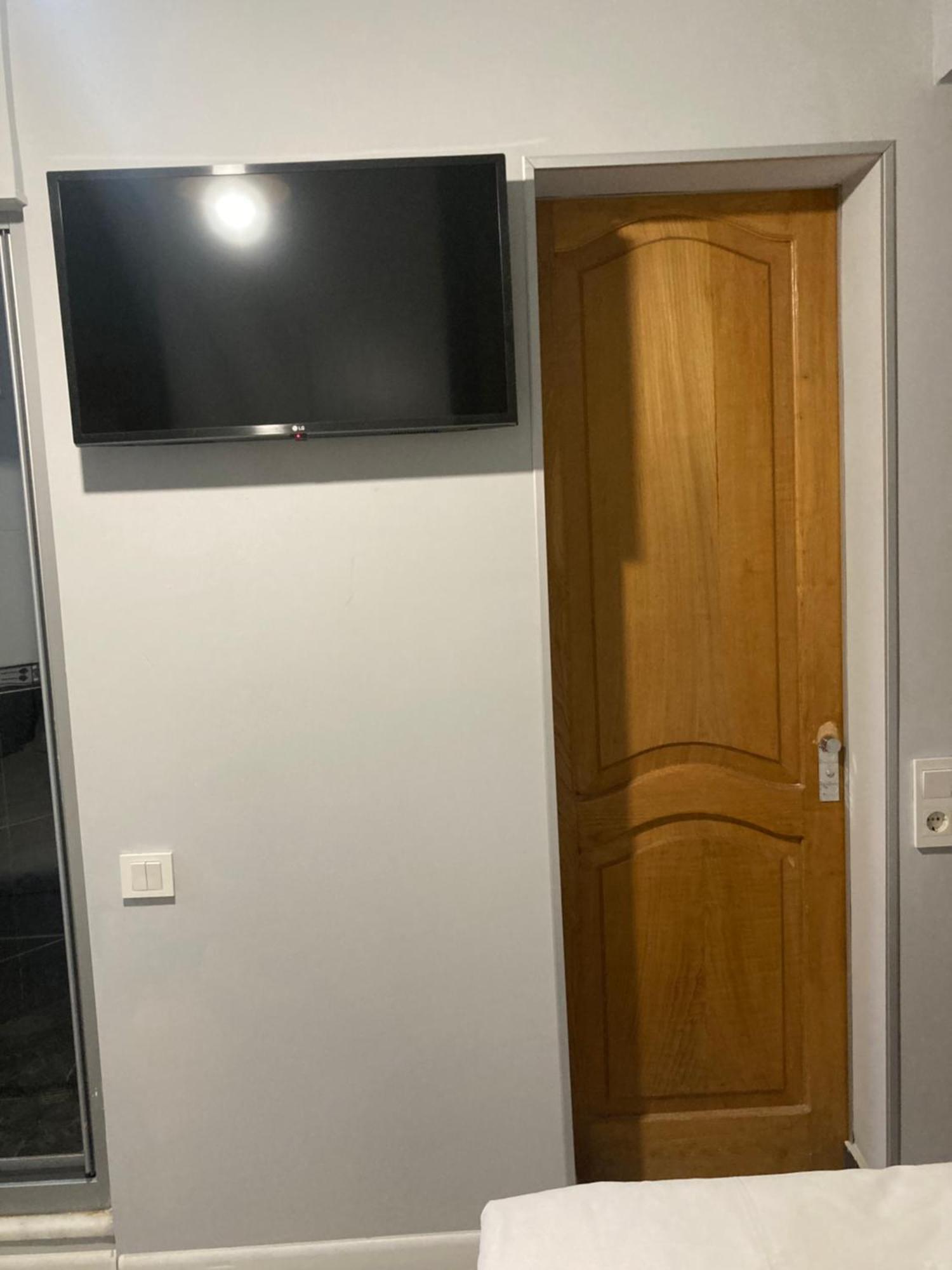 Hotel Ticiani 13 Kutaisi Bilik gambar