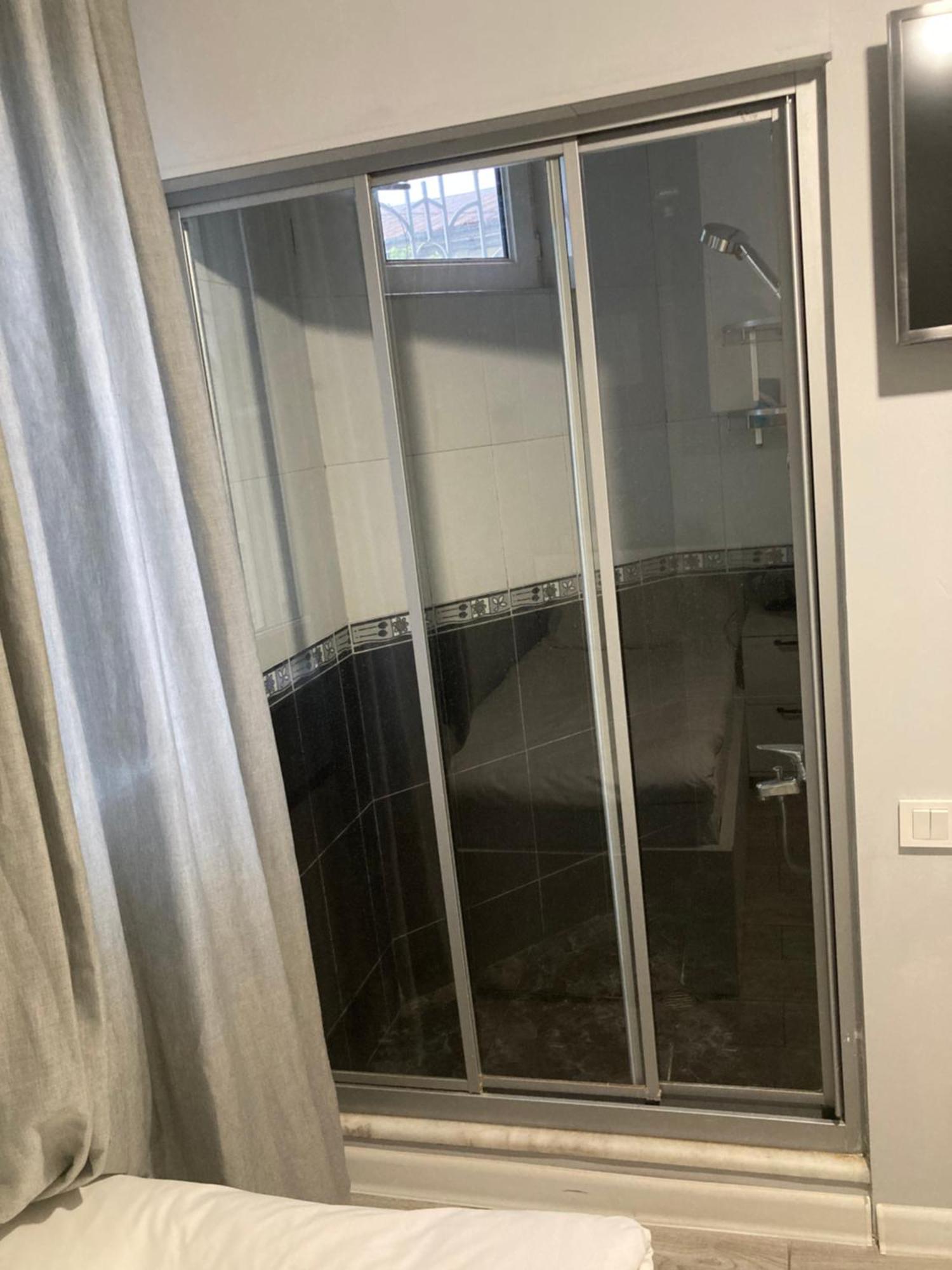 Hotel Ticiani 13 Kutaisi Bilik gambar