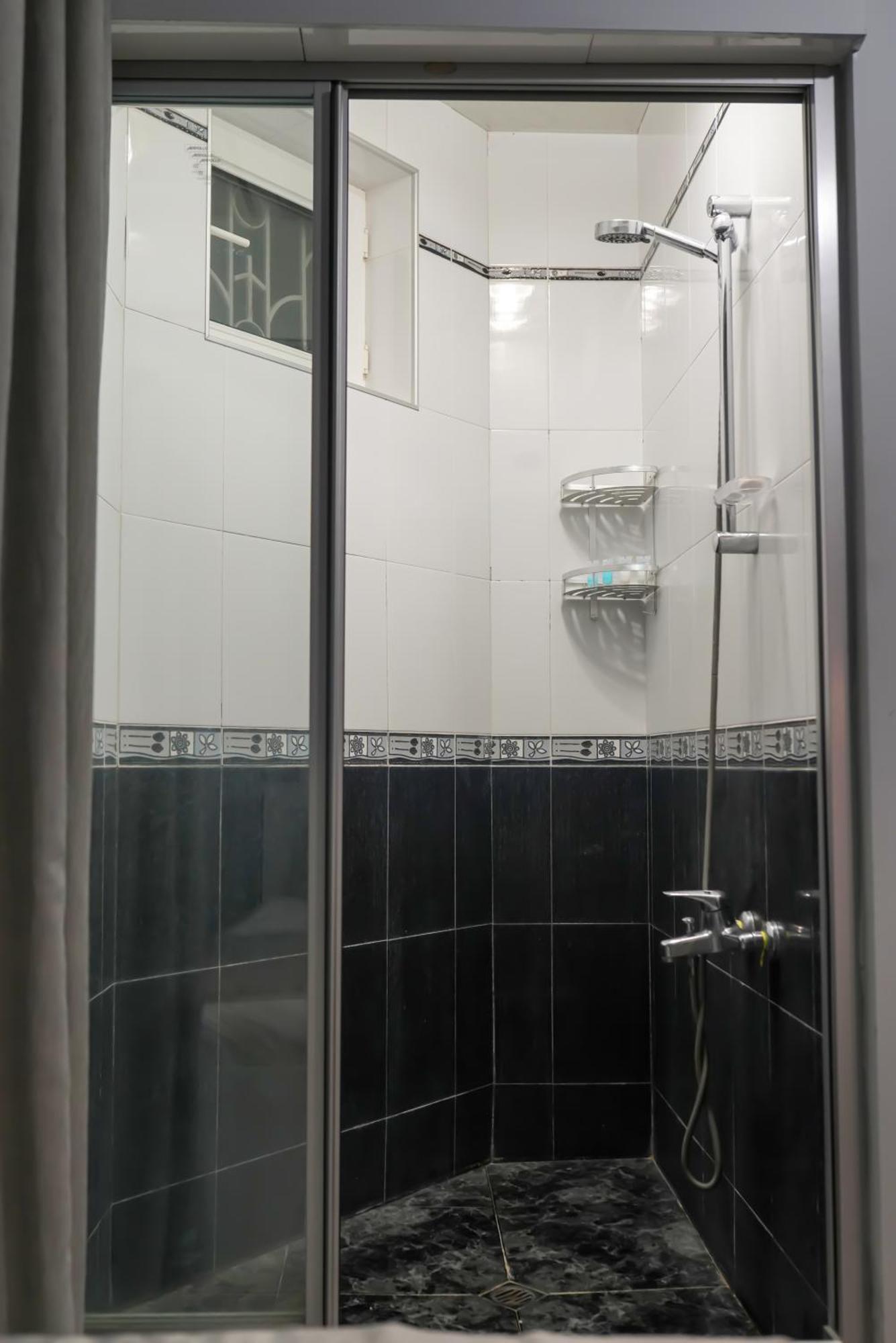 Hotel Ticiani 13 Kutaisi Bilik gambar