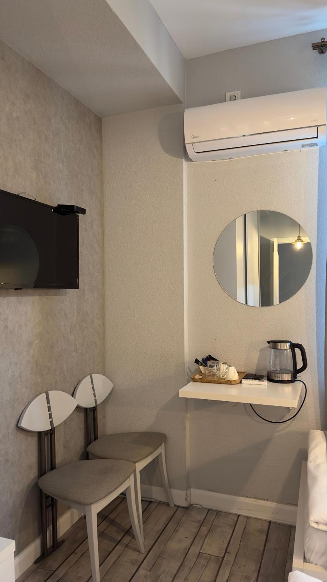Hotel Ticiani 13 Kutaisi Luaran gambar