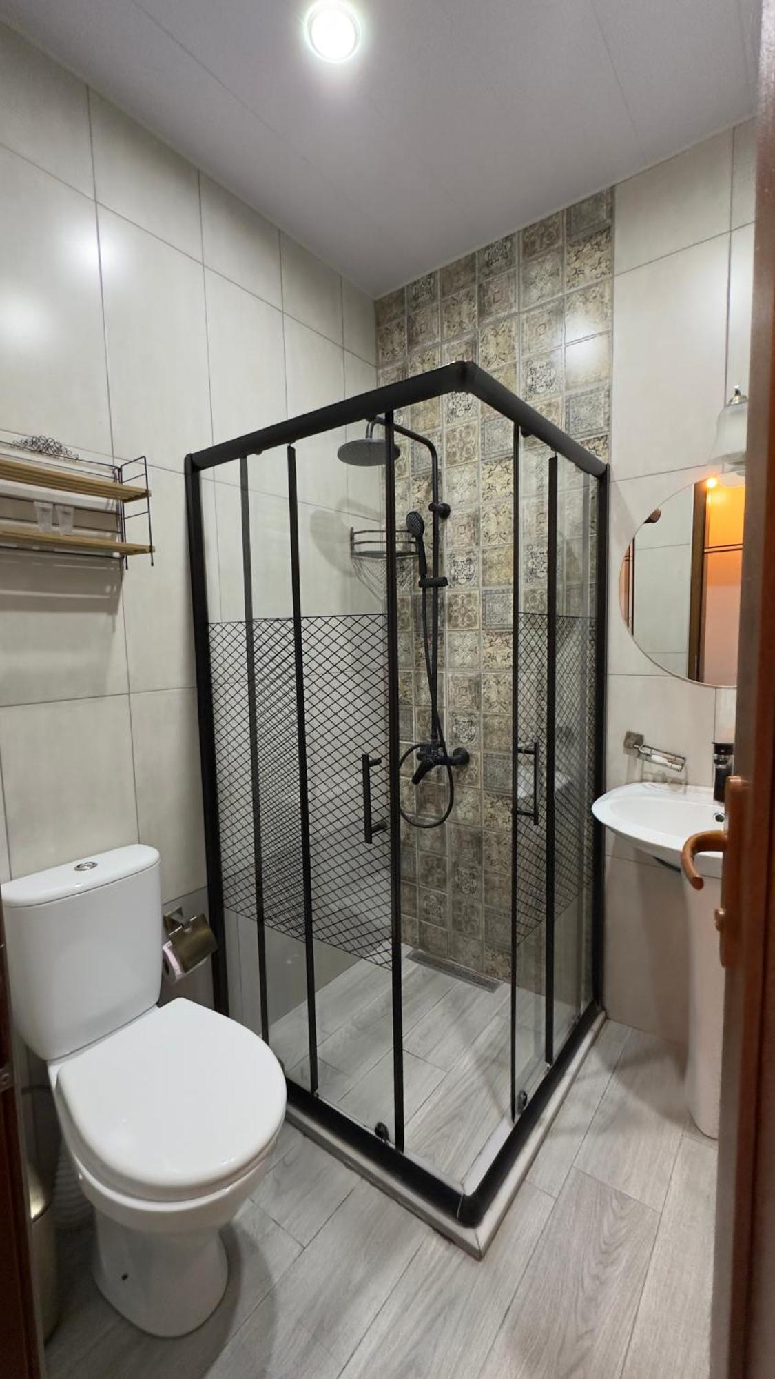 Hotel Ticiani 13 Kutaisi Luaran gambar